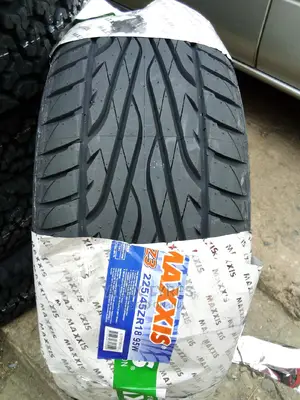 225/45zr18 Maxxis Tyres Made in Thailand