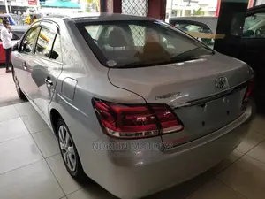 Toyota Premio 2016 Matt Black