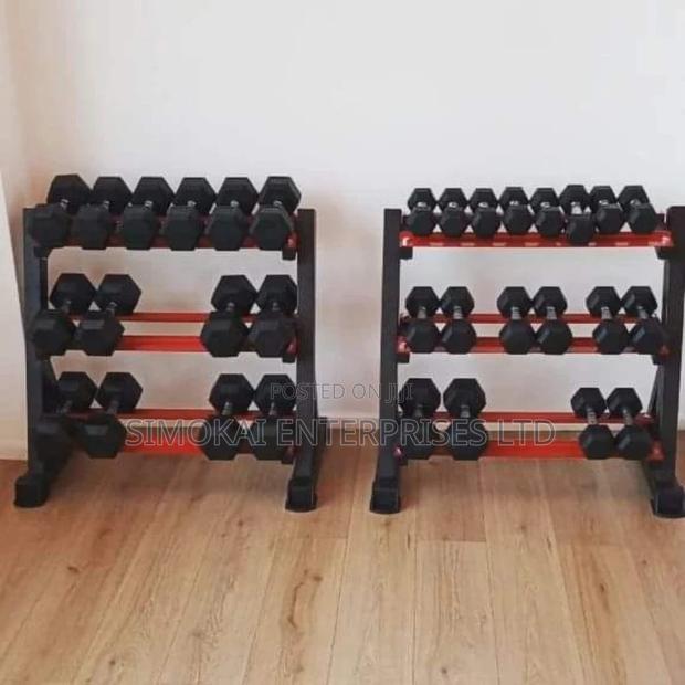 Dumbbell Rack in Nai