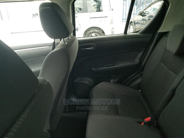 Suzuki Swift 2014 Black - thumbnail 3