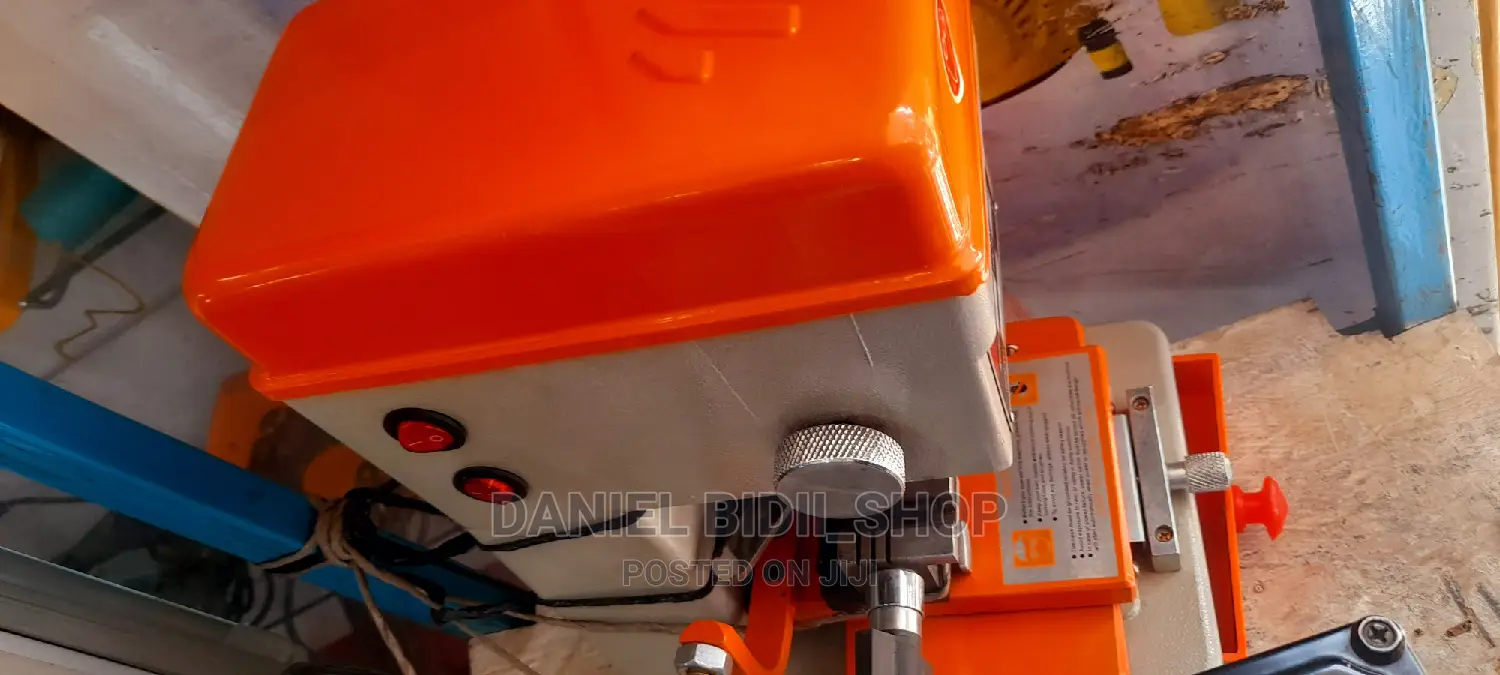 Original Small Key Cutting Machine
