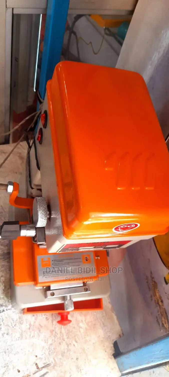 Original Small Key Cutting Machine