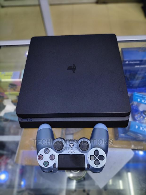 SONY Playstation 4 Slim. PS4 SLIM - thumbnail 7