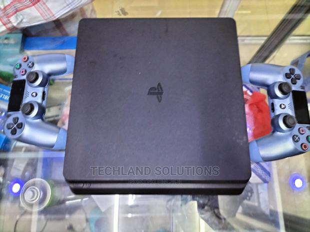SONY Playstation 4 Slim. PS4 SLIM - thumbnail 5