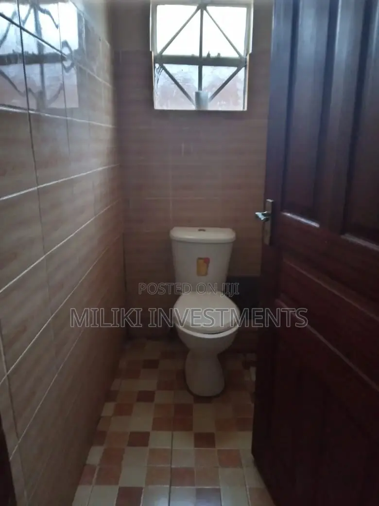 Furnished 4bdrm Bungalow in Kenol, Kimorori/Wempa for Sale