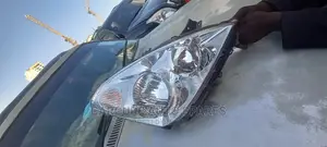 Toyota Wish 2002 2005 Headlight