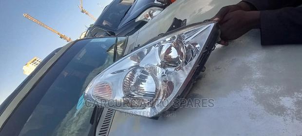 Toyota Wish 2002 2005 Headlight