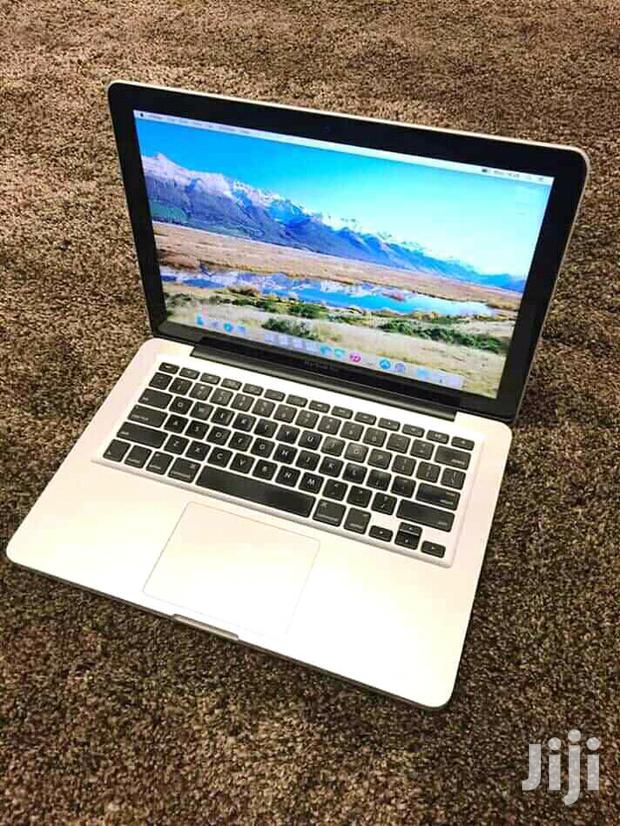 Laptop Apple MacBook Pro 4GB Intel Core i5 HDD 500GB - main view