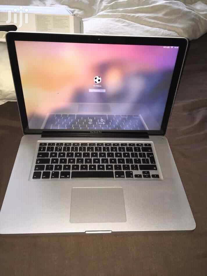 Laptop Apple MacBook Pro 4GB Intel Core i5 HDD 500GB