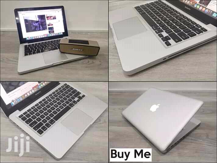 Laptop Apple MacBook Pro 4GB Intel Core i5 HDD 500GB