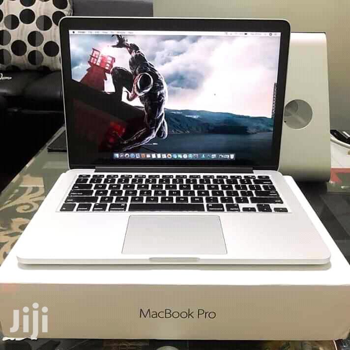 Laptop Apple MacBook Pro 4GB Intel Core i5 HDD 500GB