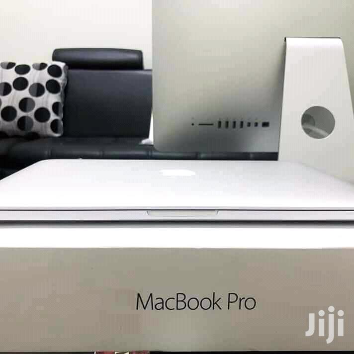 Laptop Apple MacBook Pro 4GB Intel Core i5 HDD 500GB