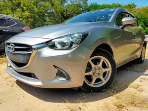 Mazda Demio 2014 Silver