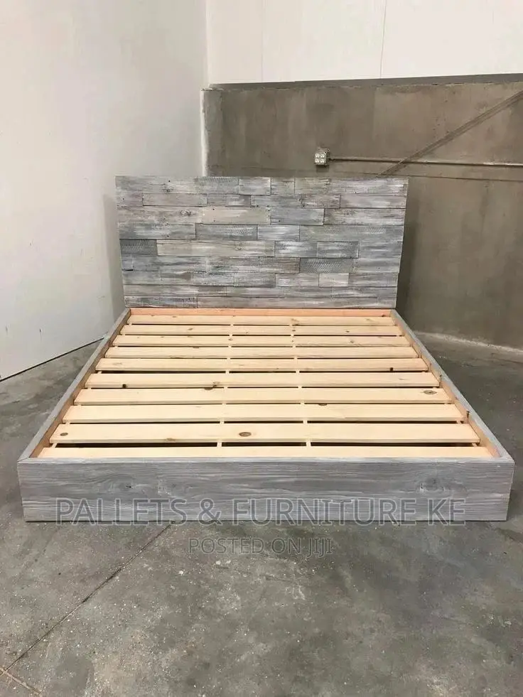 Pallet Bed