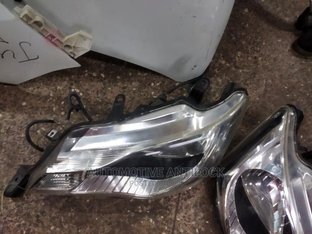 Fielder 2013/2014 Headlights Non Xenon - thumbnail 2