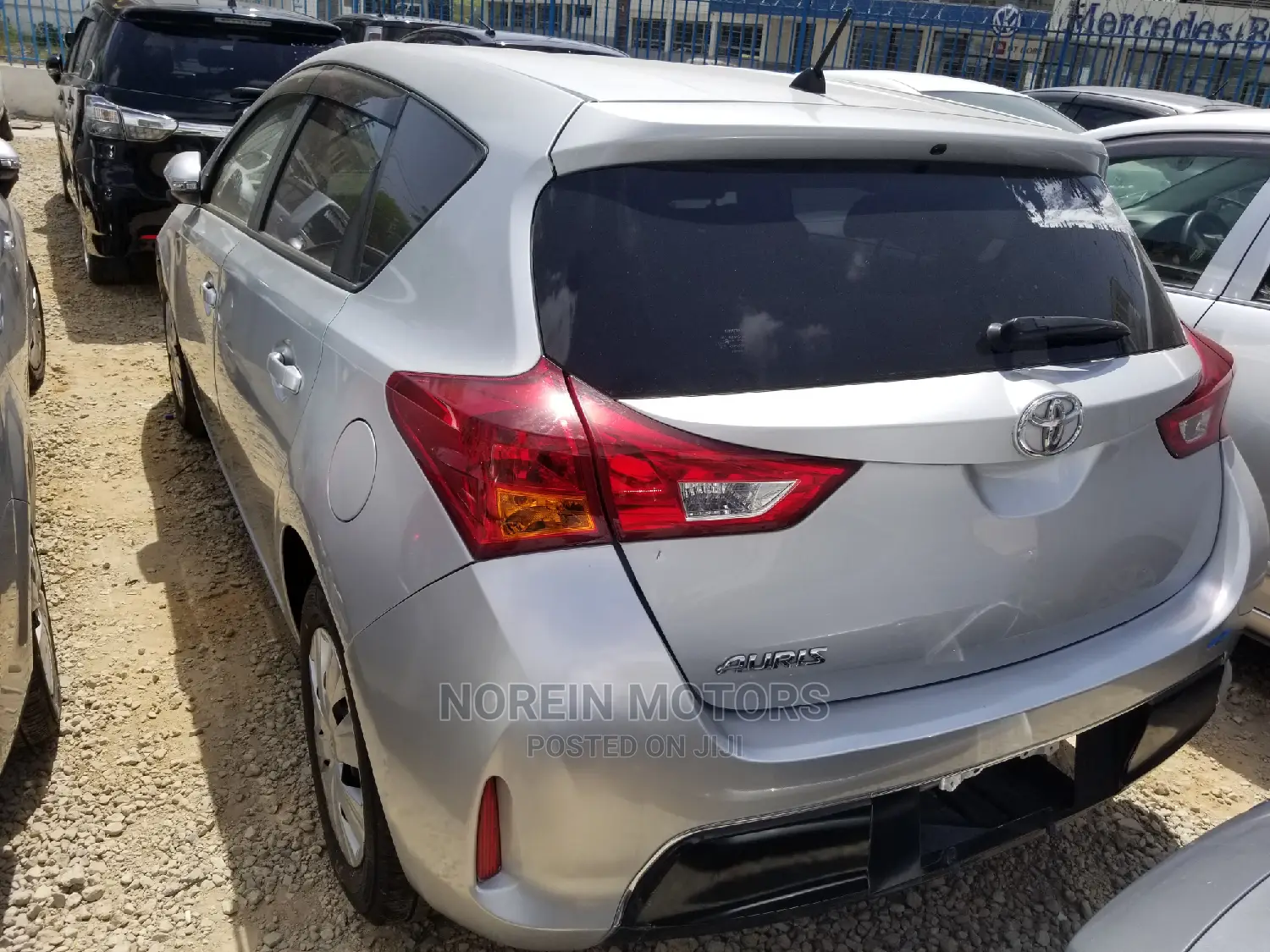 Toyota Auris 2014 Silver