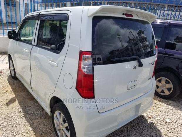 Suzuki Wagon 2015 White - thumbnail 7