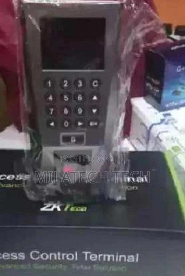 Zk Teco F18 Access Control Biometric Time Attendance Device - main view