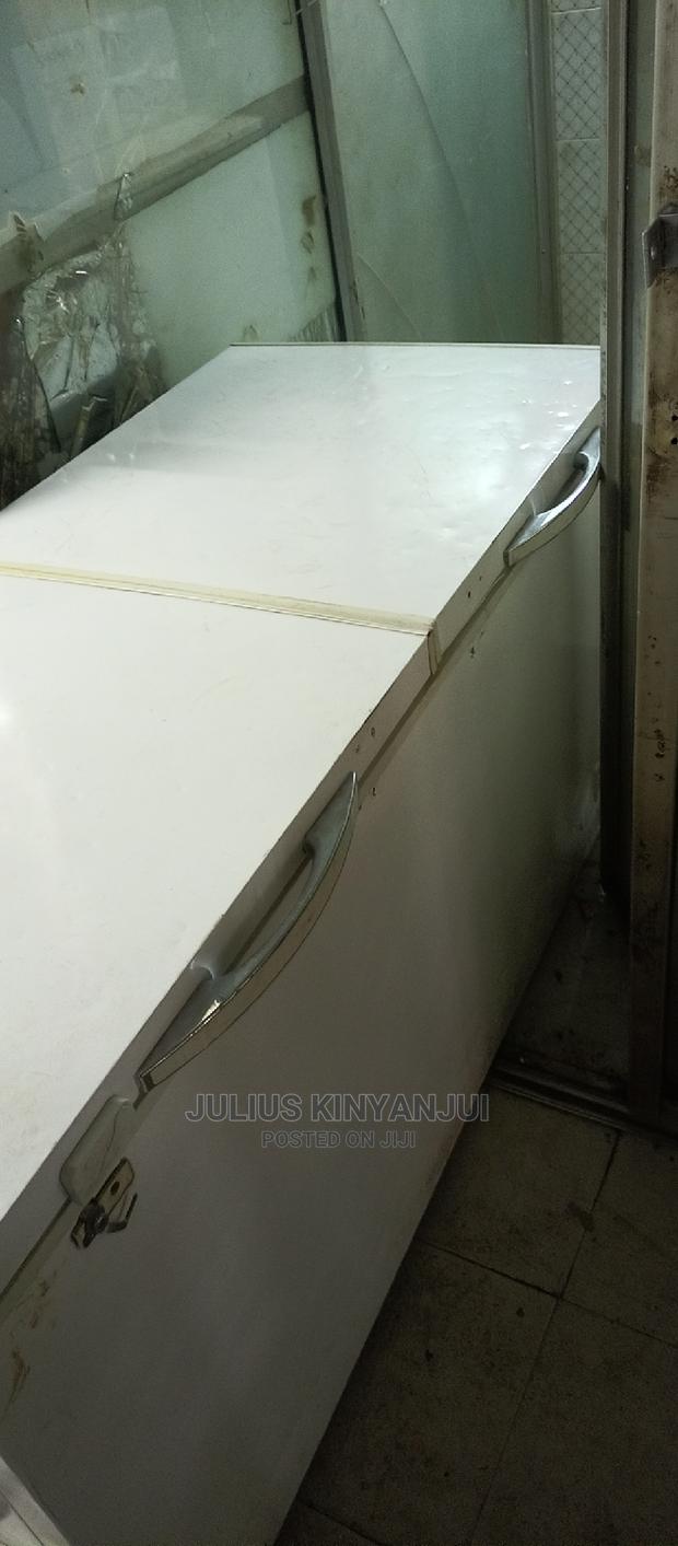 Double Door Freezer 600L - thumbnail 3