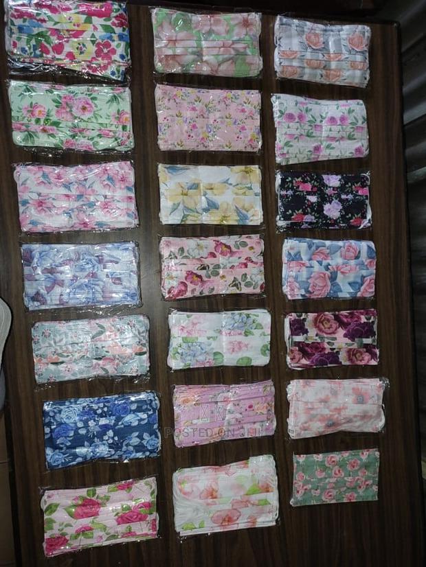 S.L.C Mixed Flower Mask - thumbnail 3