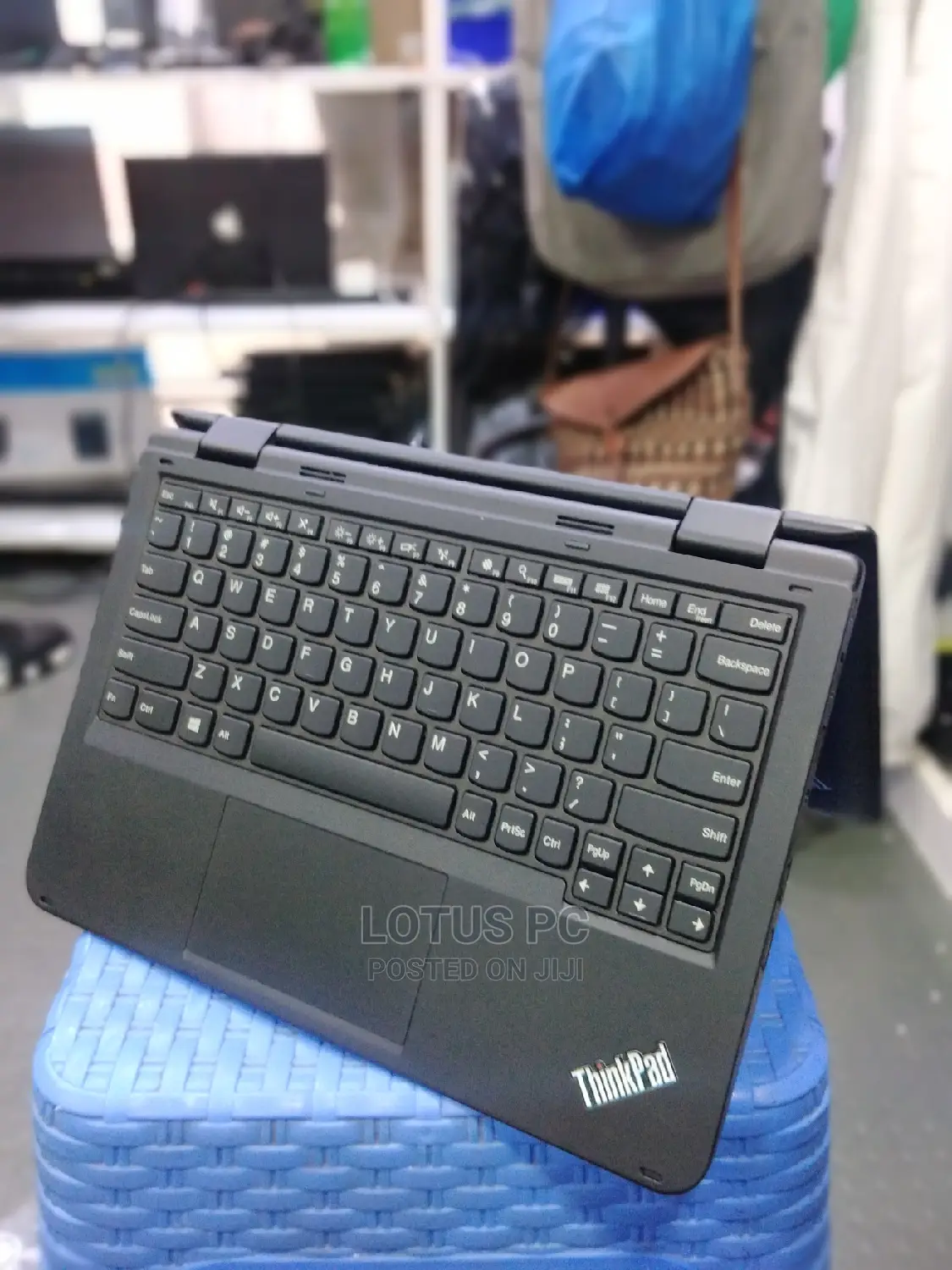 Laptop Lenovo ThinkPad Yoga 4GB Intel Celeron SSD 128GB