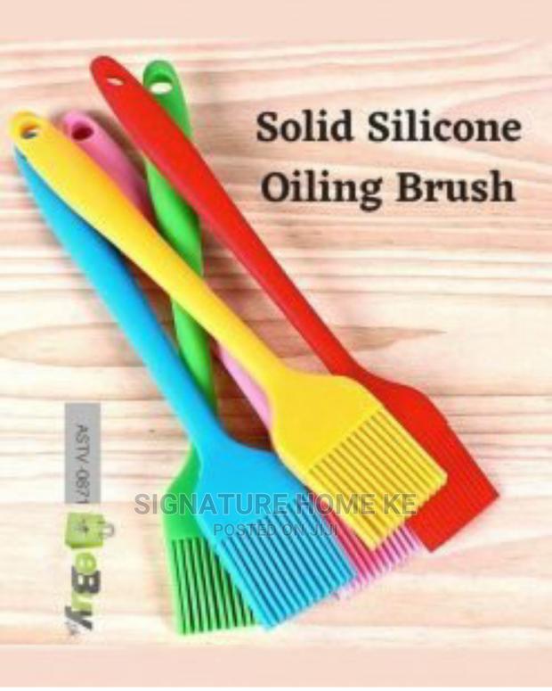 Oil Brushes - main view