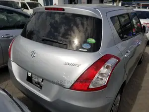 Suzuki Swift 2014 Silver