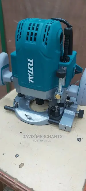 Total Wood Router 2200w