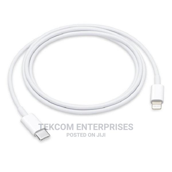 Usb-C to Lightning Cable (1 M)-Zml Mx0k2zm/A