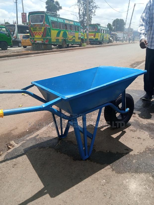 Heavy Gauge Wheelbarrow - main view