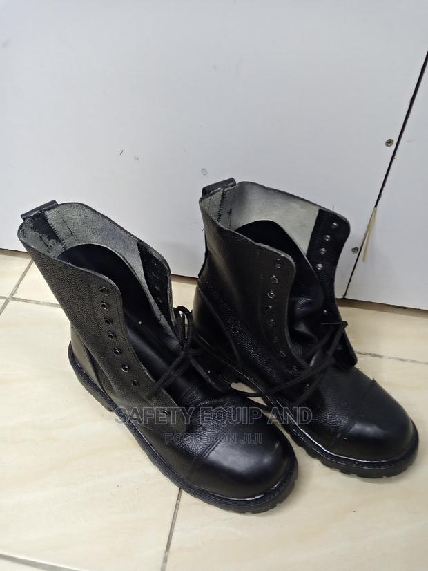 Quality Industrial Boots for Security Workers - main view
