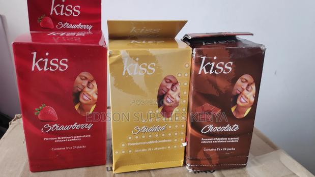 Kiss Condoms Strawberry Chocolate