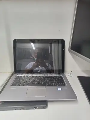 Laptop HP EliteBook 820 G4 8GB Intel Core I7 SSD 256GB