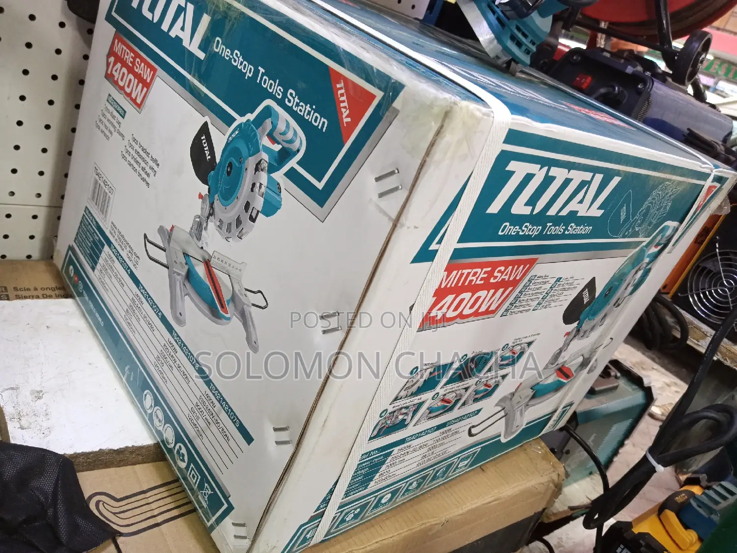 Total Mitre Saw 1400w