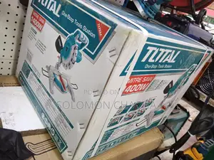 Total Mitre Saw 1400w