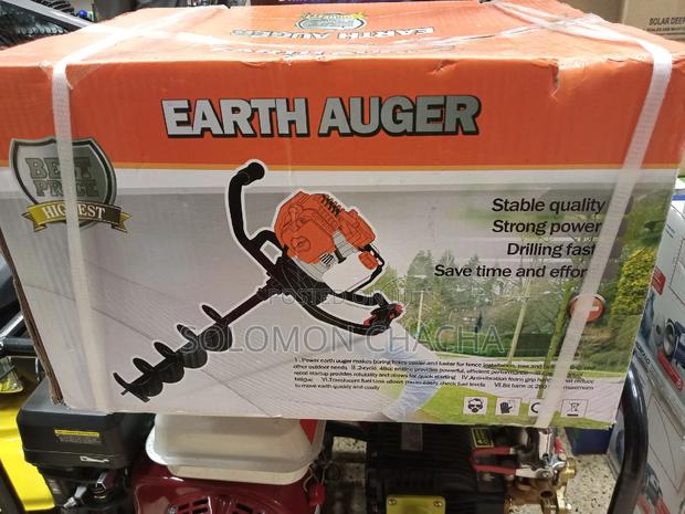 Earth Auger ,To Drill Holes - main view