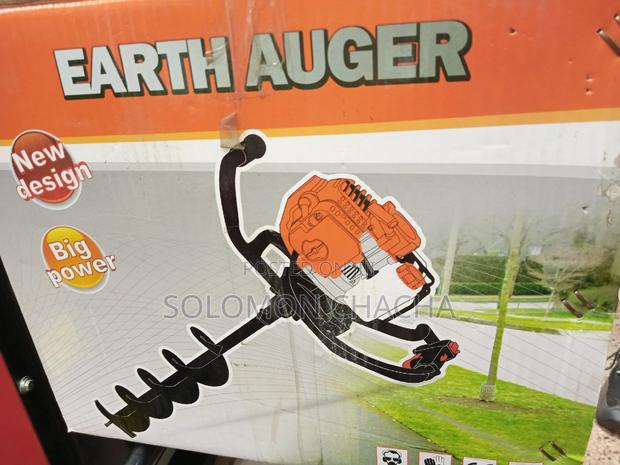 Earth Auger ,To Drill Holes - thumbnail 4