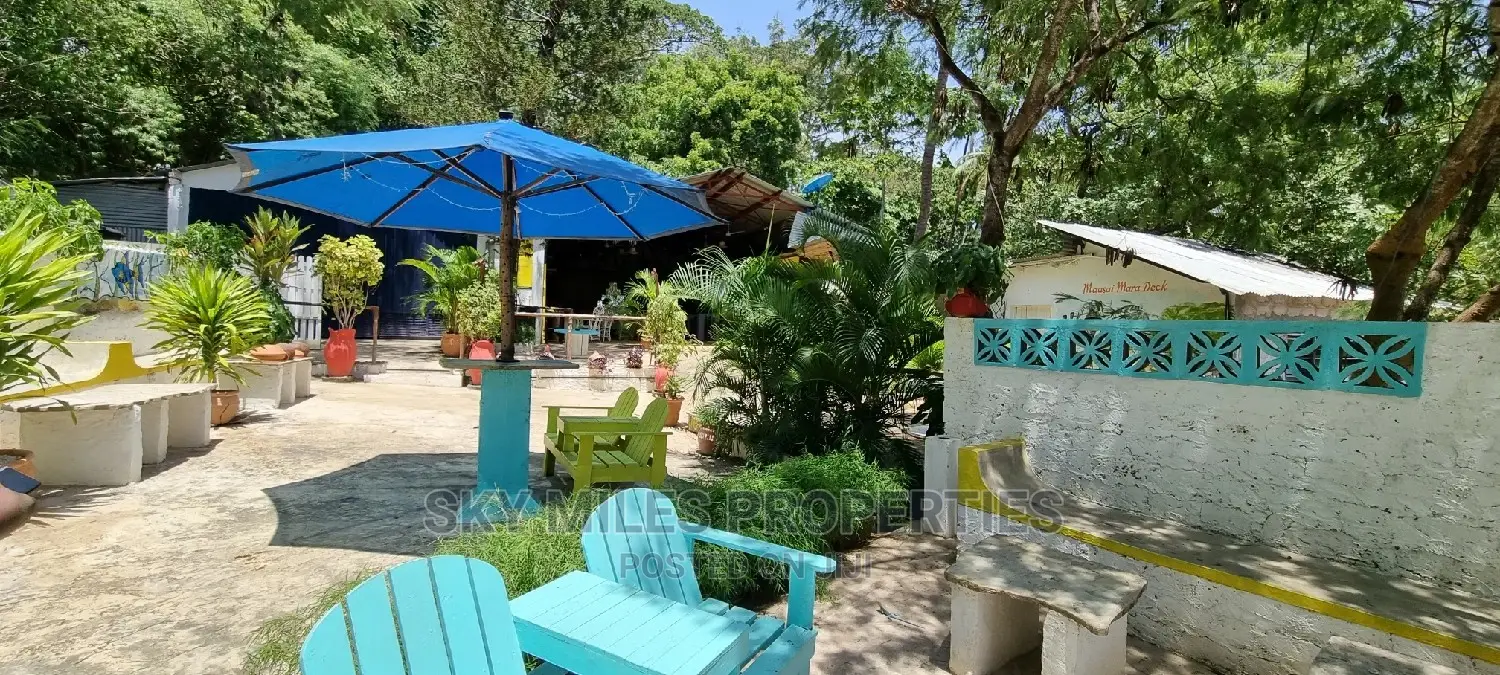 Floating Restaurant on 1 Acre Land on Sale in Mtwapa