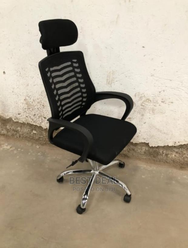 Headrest Chair - main view