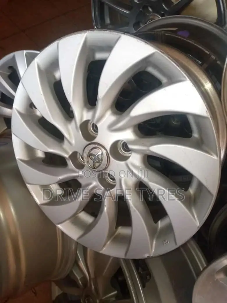 15 Inch Axio Original Rims Set Silver