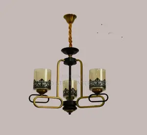 3arm Chandaliers