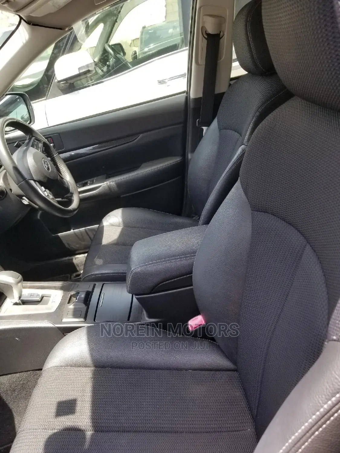Subaru Legacy 2014 Black