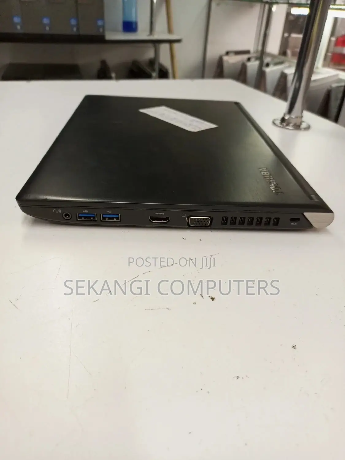 Laptop Toshiba Dynabook R634/M 4GB Intel Core I5 SSD 256GB