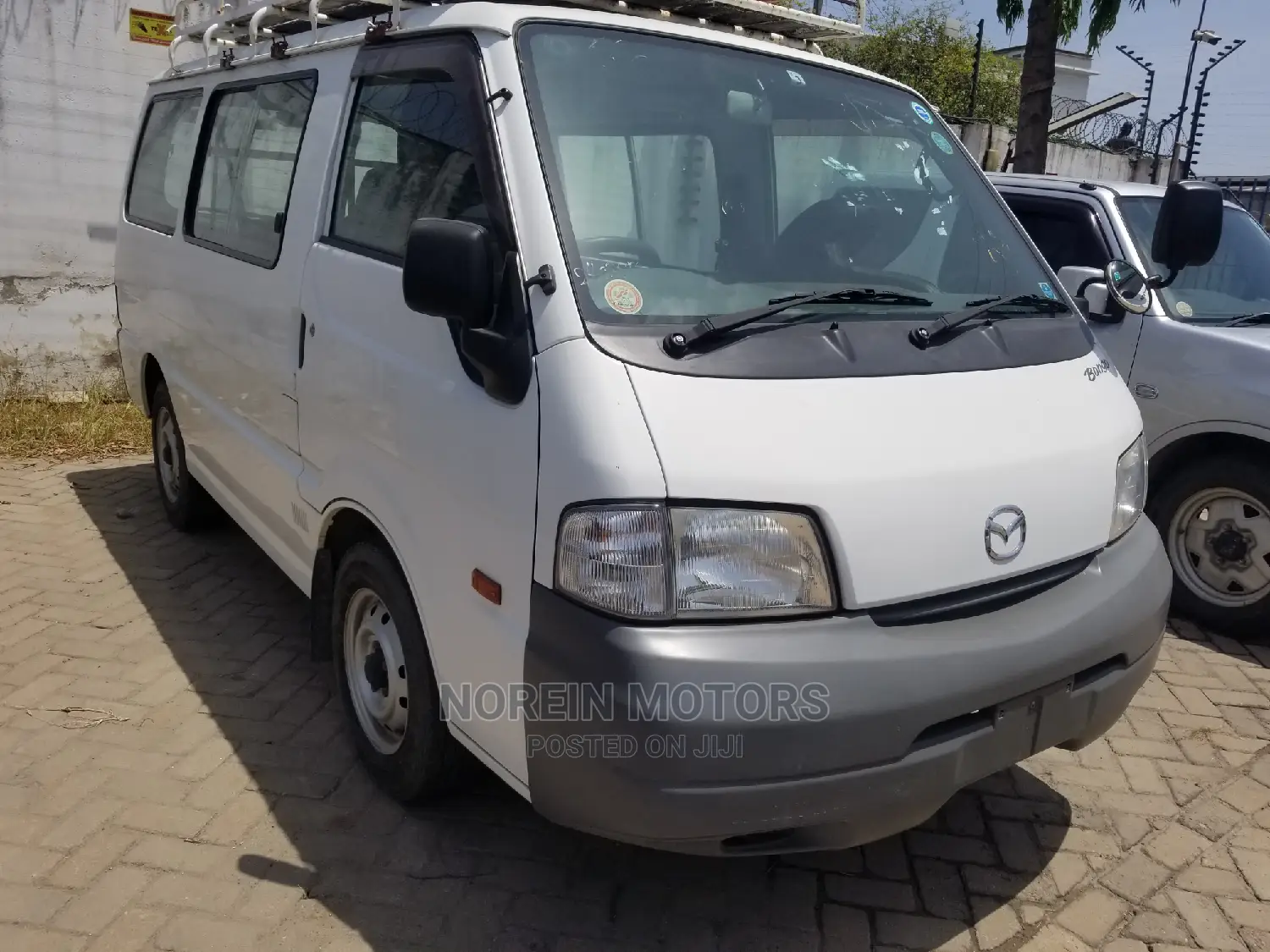 Mazda Bongo 2014 White