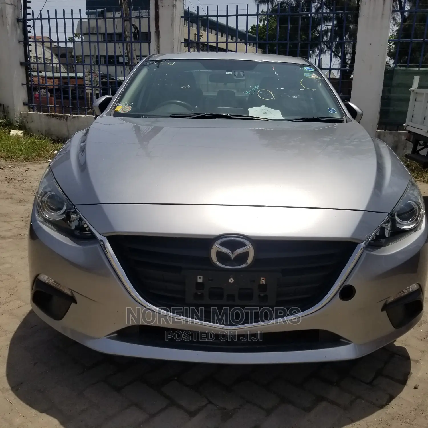 Mazda Axela 2014 SV Premium Silver
