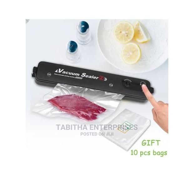 V Vacuum Sealer - main view