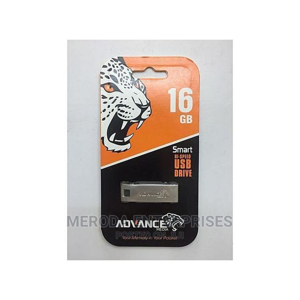 Advance USB Flash Disk 16GB - Metallic