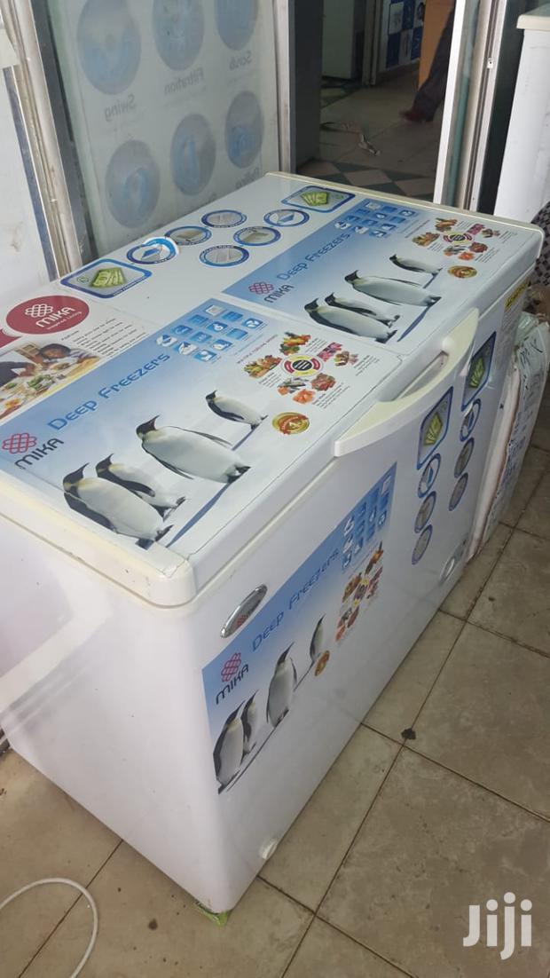 Mika Deep Freezer 250 Litres - main view