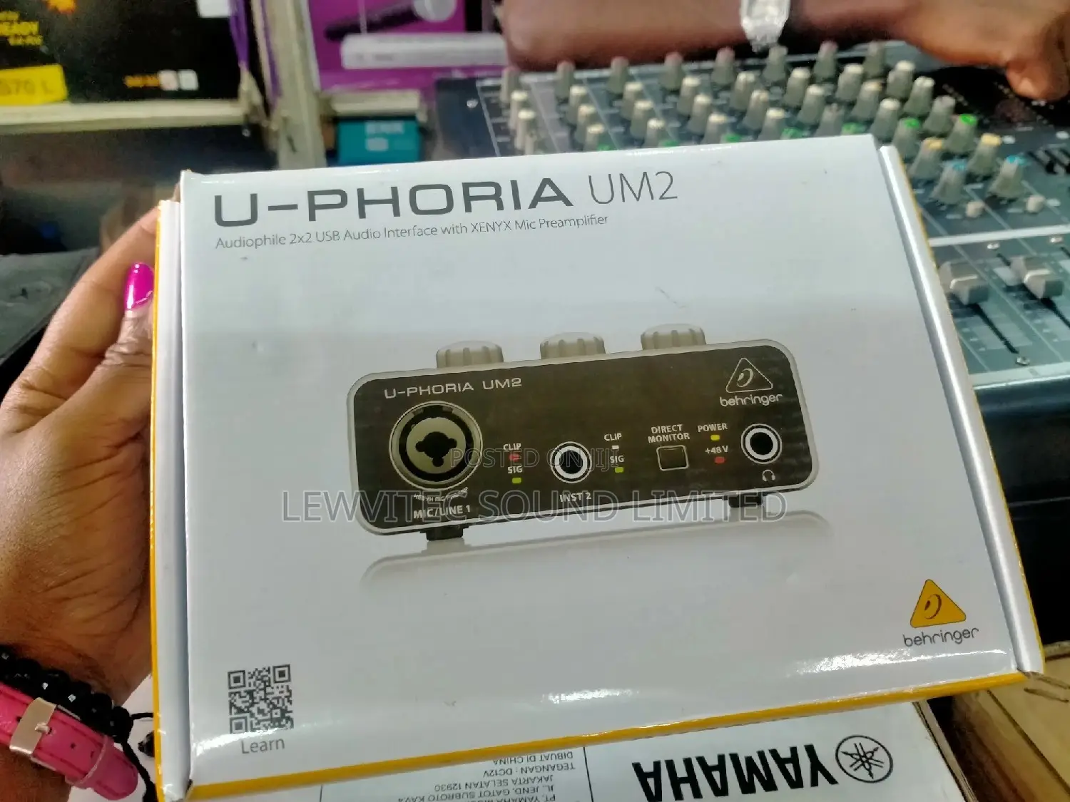 U Phoria Um2