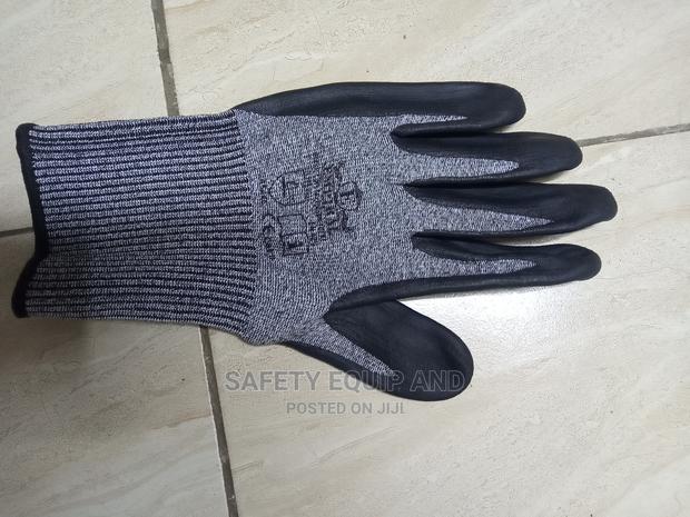 Safety Palm Gloves for Cutting - thumbnail 5